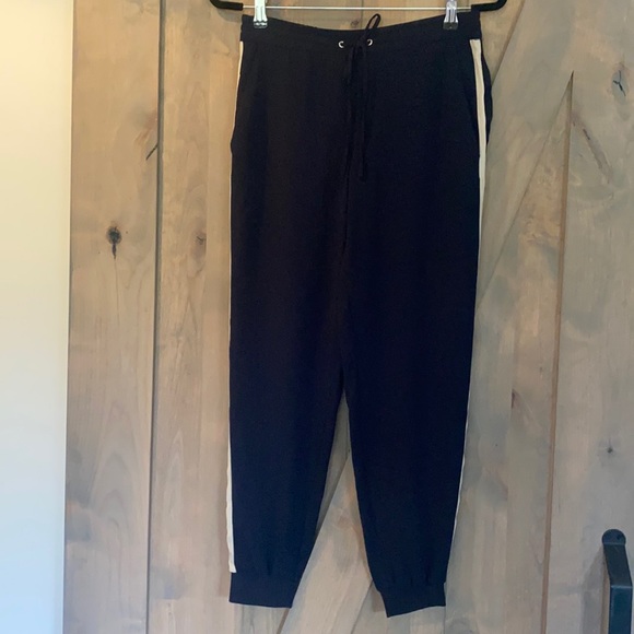 ZARA BASIC COLLECTION XS draw string  navy/cream - Picture 4 of 10